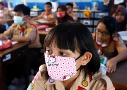 Indonesia's national motto is 'unity in diversity' but schoolgirls across the archipelago told a rights group they felt bullied into confirming with Islamic dress codes in the classroom [File: Ajeng Dinar Ulfiana/Reuters]
