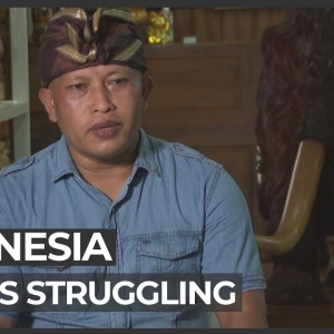 As tourism collapses in Bali, artists struggle to sell their work