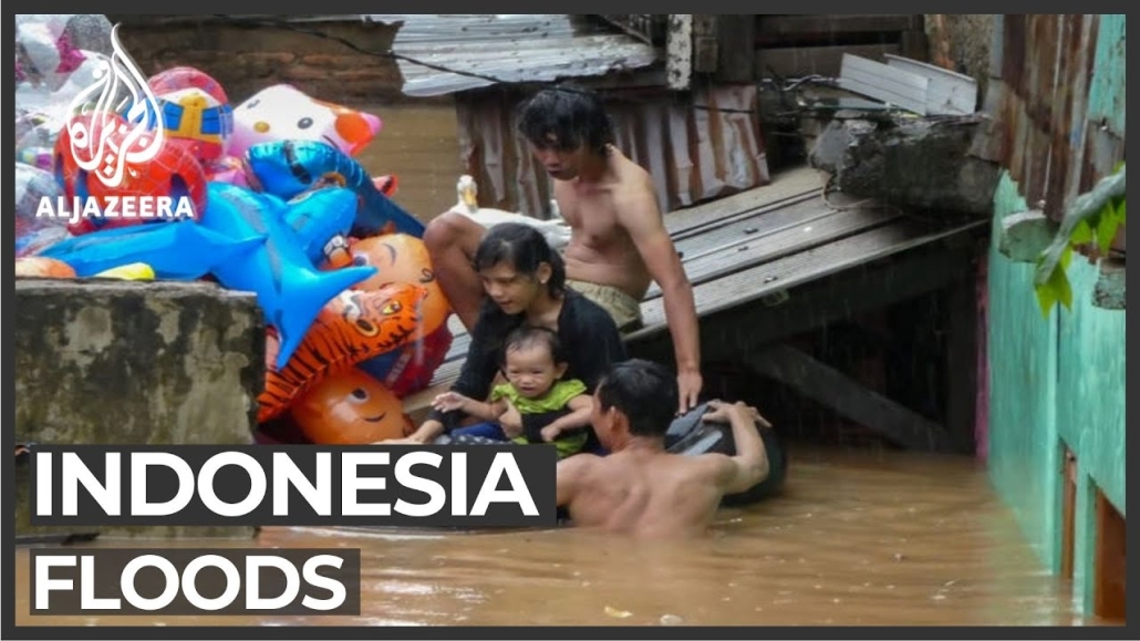 Indonesians slam government over flood response