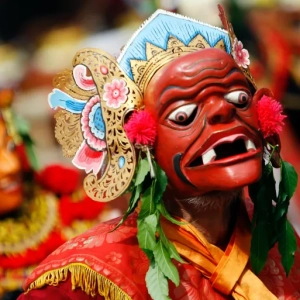 Art and culture are closely linked in the Indonesian island of Bali, but the absence of the tourists who buy their work has hurt artists [File: Made Nagi/EPA]